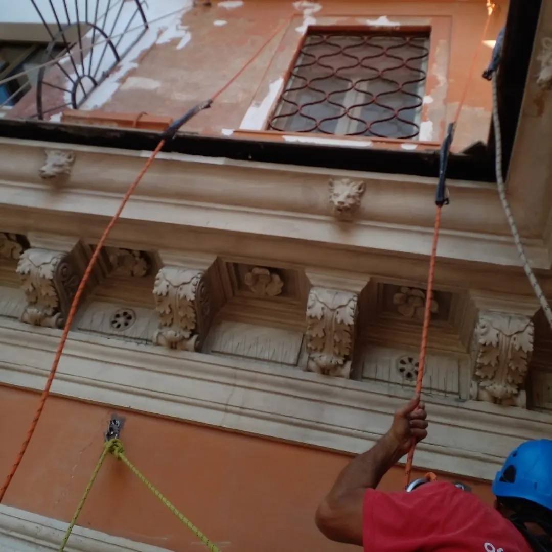 Ripristino delle facciate di un importante istituto religioso nel centro storico di Roma